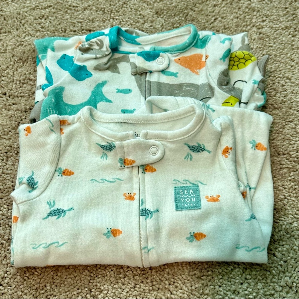 Set of 3 month Carters sleepers